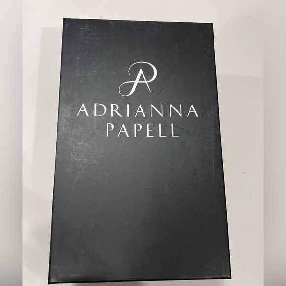 Adrianna Papell beautiful blue navy heels. - Picture 5 of 6